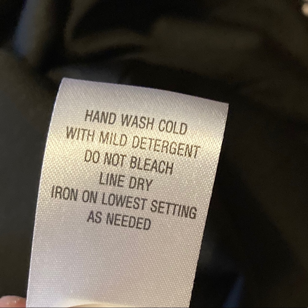 Final drop! B & W Career Dress | NWT | 8 | - Picture 9 of 9